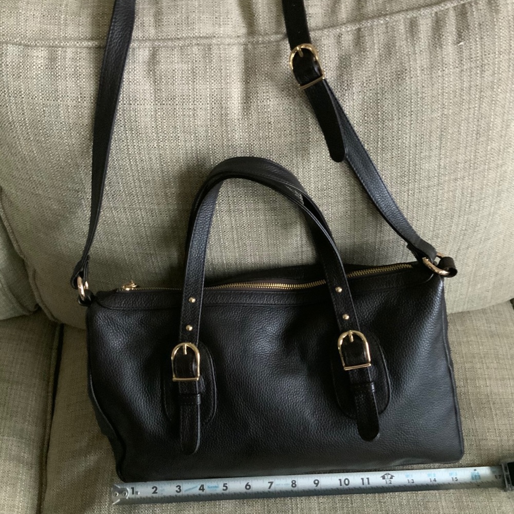 Onna Ehrlic Derel with dust bag
